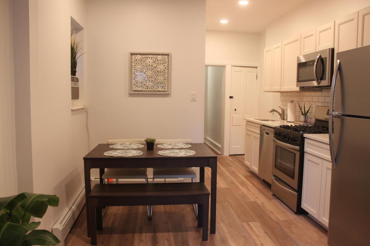 Accentuated Apartment In Manayunk Philadelphia Exterior photo